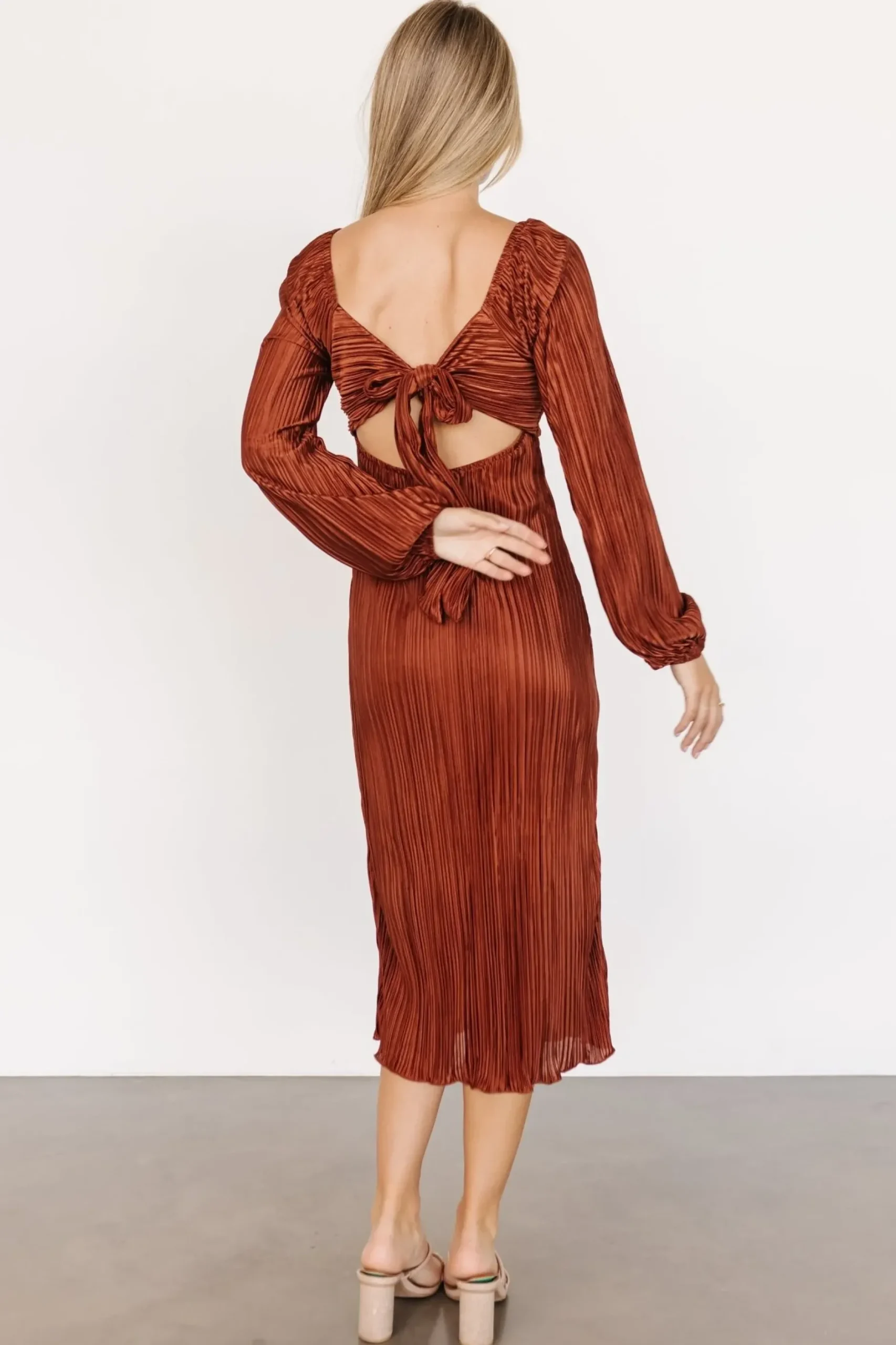 Baltic Born DRESSES|midi dresses|Amani Pleated Midi Dress | Cinnamon