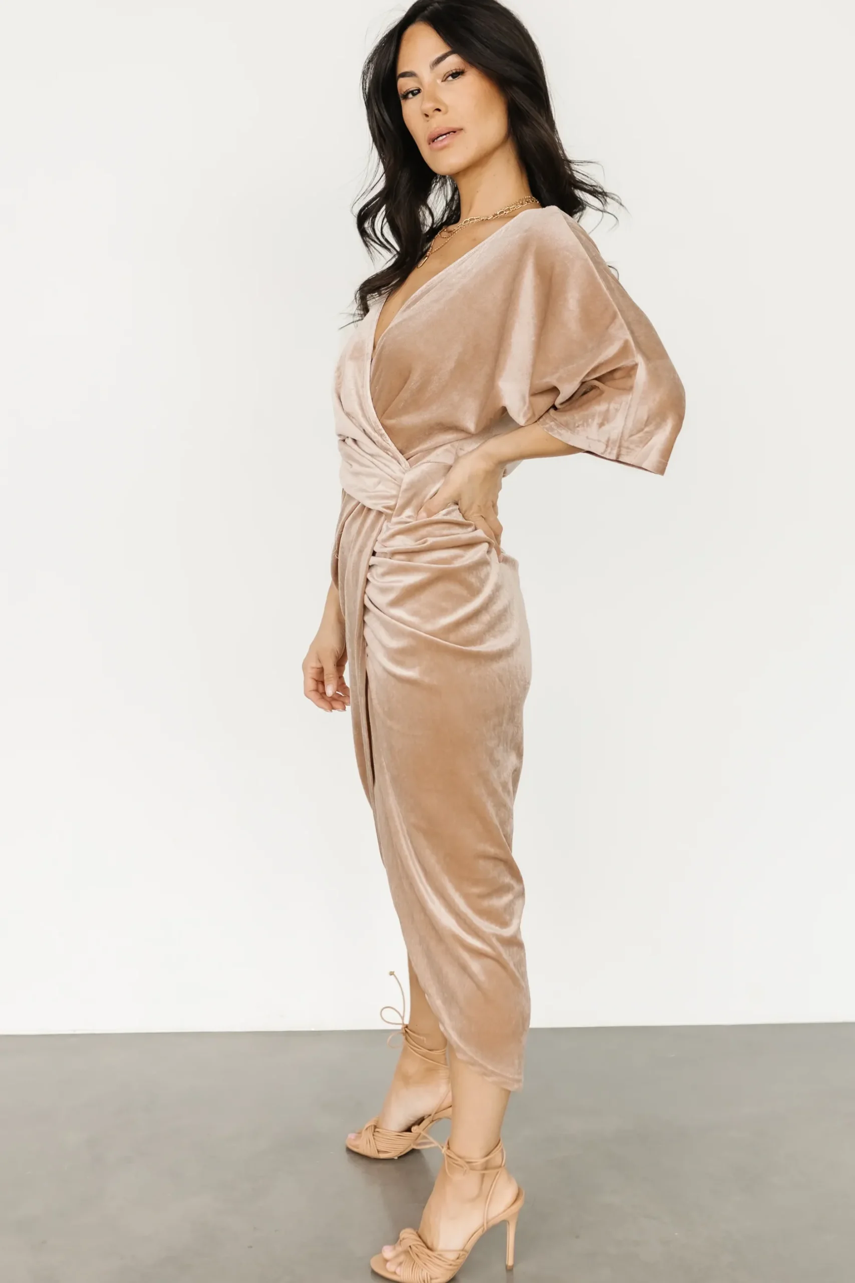 Baltic Born DRESSES|midi dresses|Brendyn Ruched Velvet Dress | Champagne