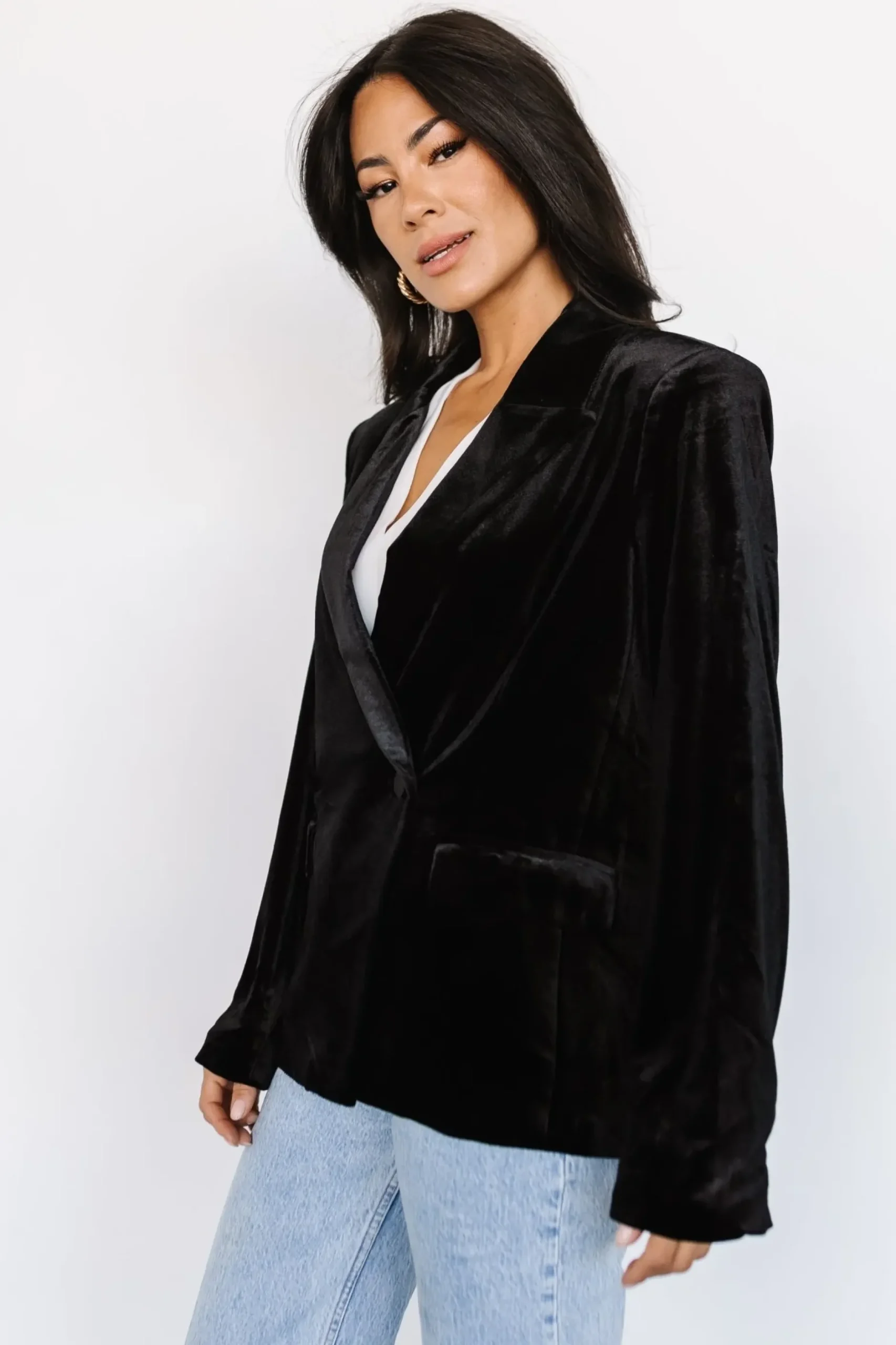 Baltic Born outerwear|Centennial Velvet Blazer | Black