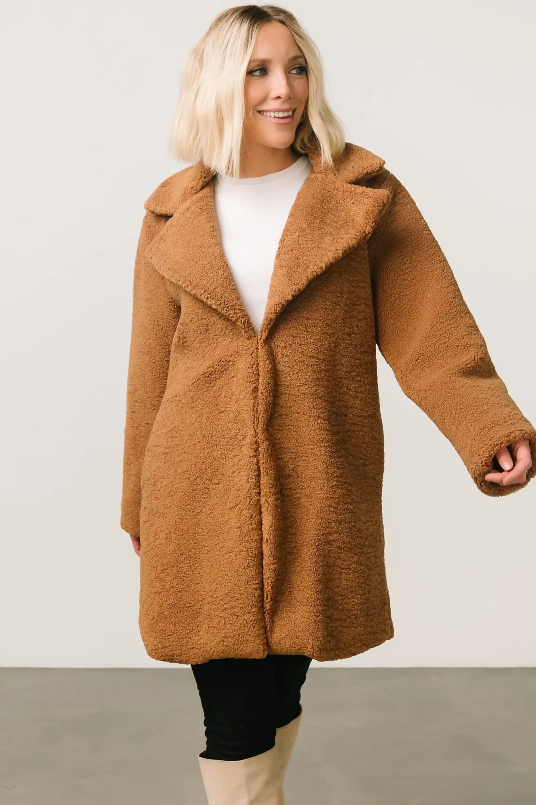Baltic Born outerwear|Damien Sherpa Coat | Dark Camel