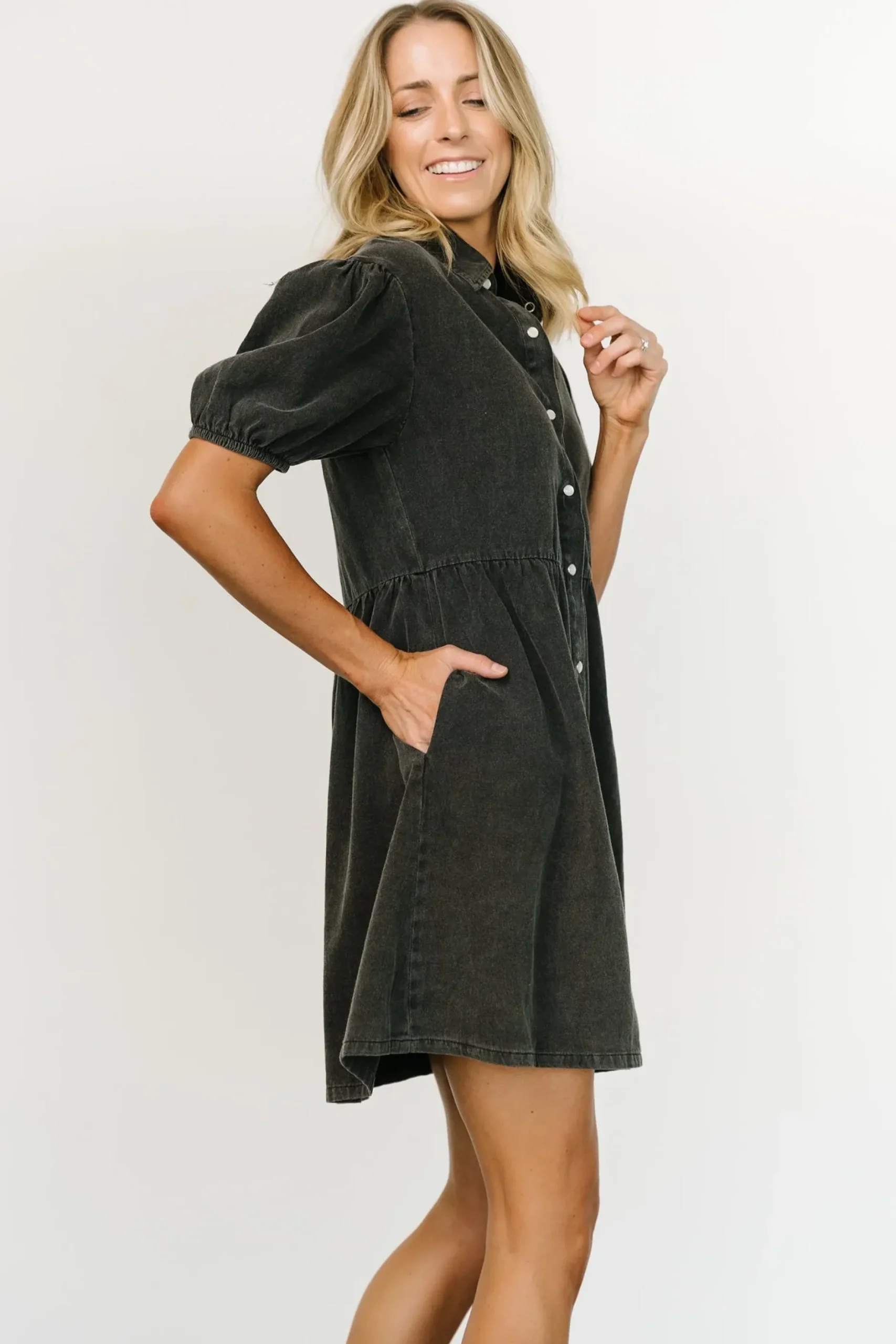 Baltic Born short dresses|EXTENDED SIZING|Fontana Puff Sleeve Short Dress | Washed Black