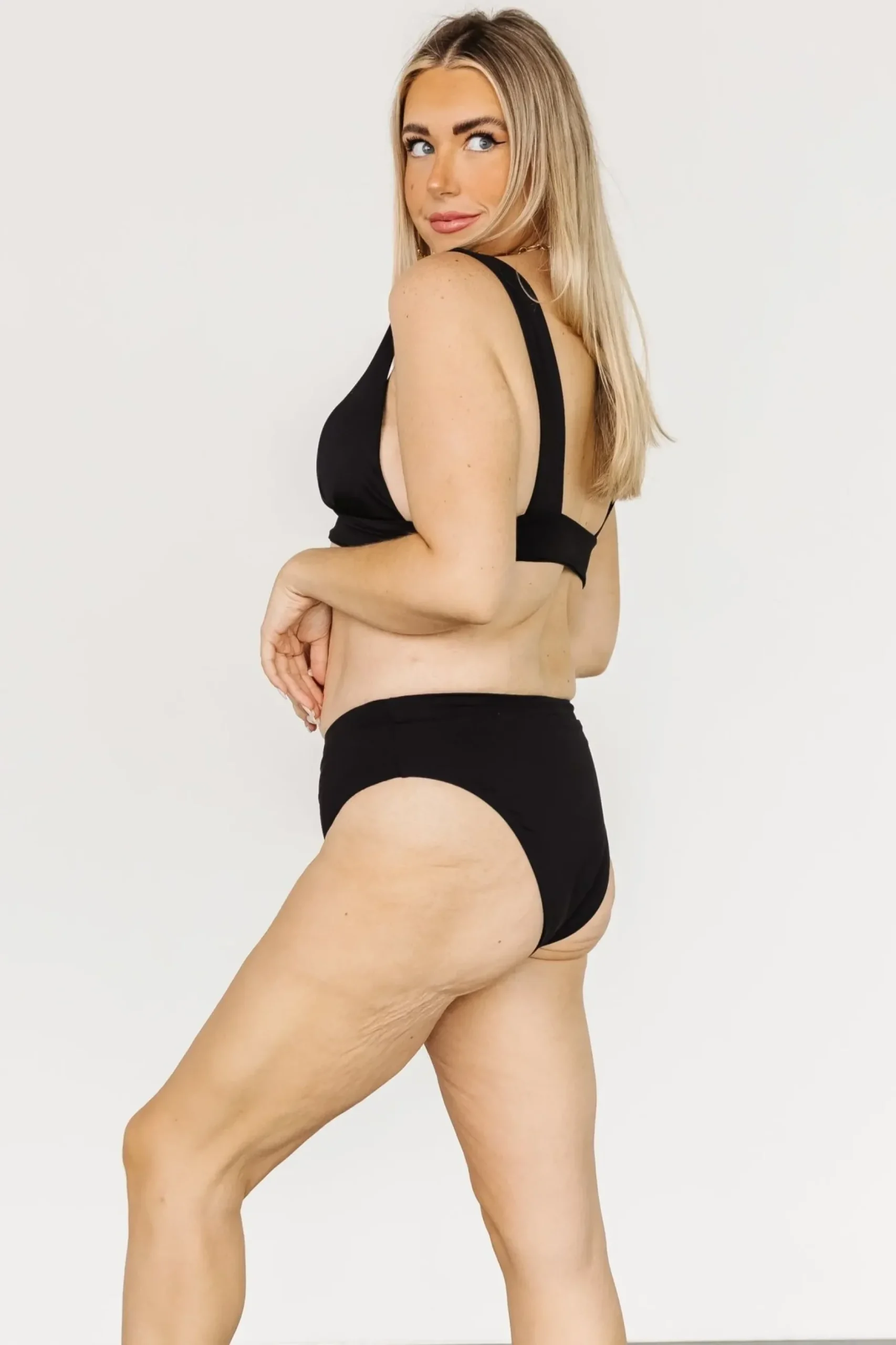 Baltic Born bikini|Formentera Pullover Bikini Top | Black