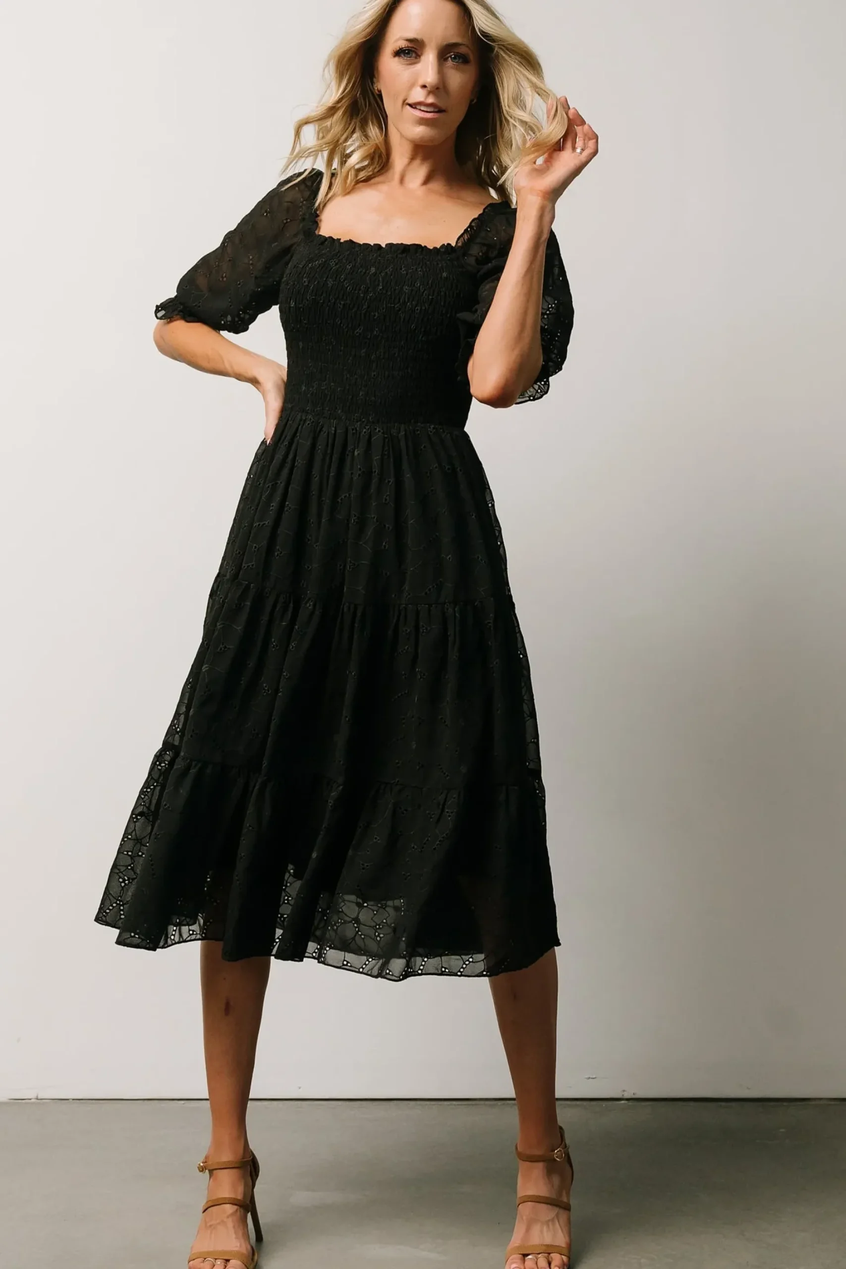 Baltic Born bump friendly|Hazel Eyelet Midi Dress | Black