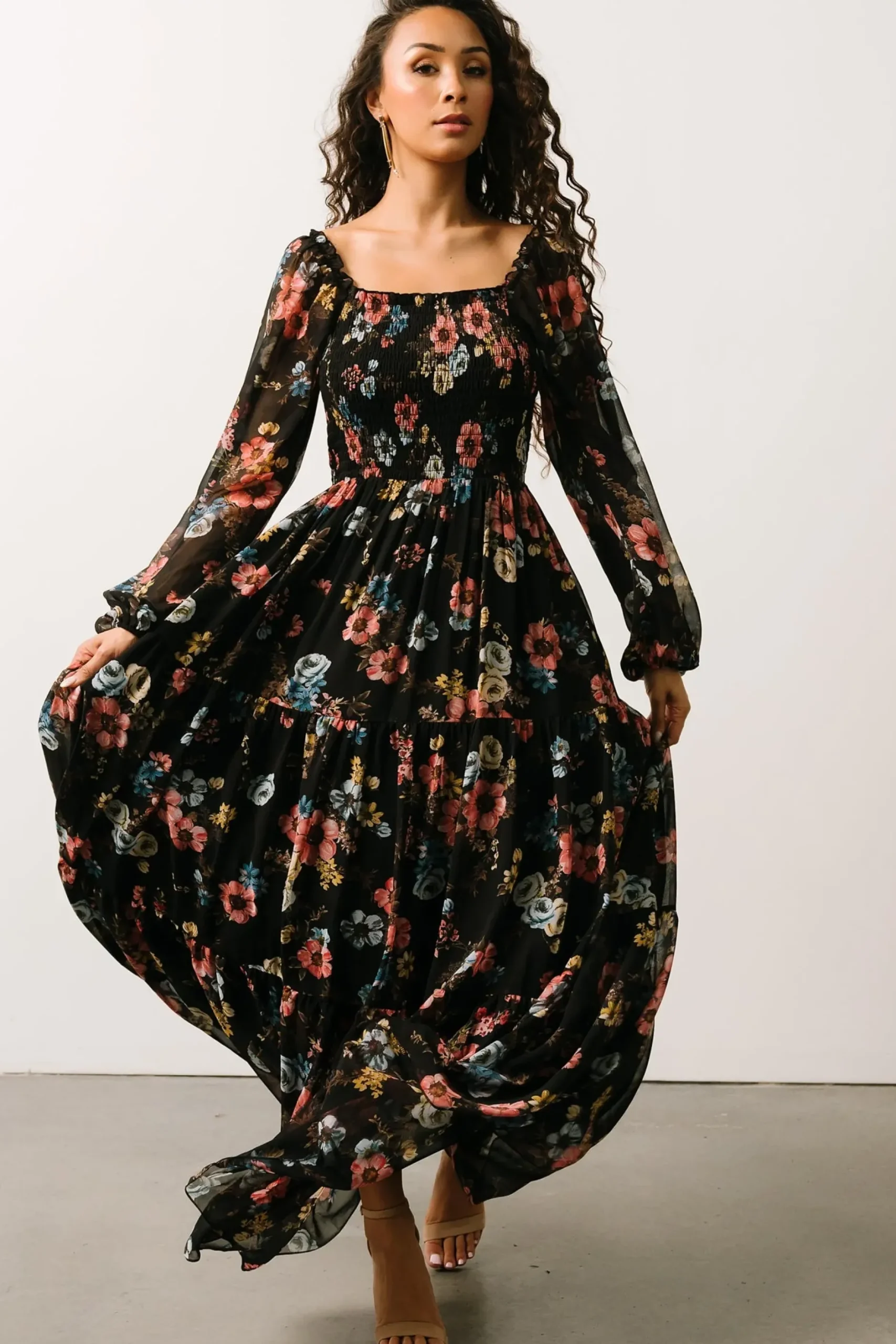 Baltic Born bump friendly|Isabela Smocked Maxi Dress | Black Multi Floral