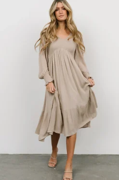 Baltic Born midi dresses|bump friendly|Lainey Smocked Dotted Midi Dress | Beige