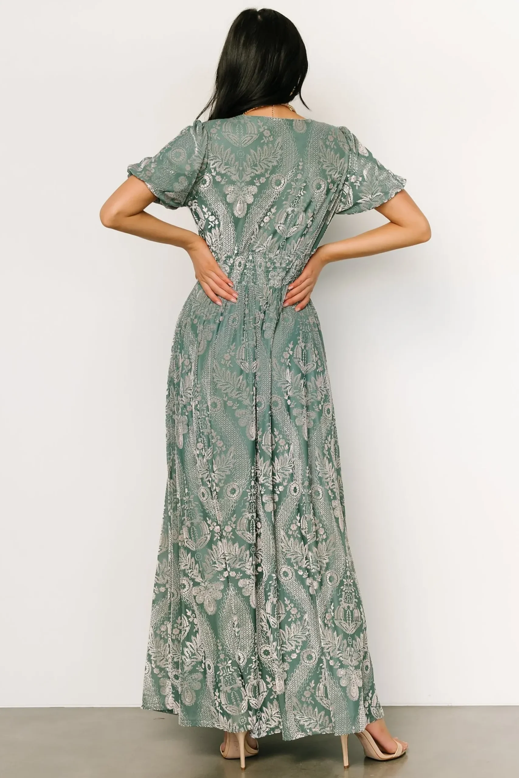 Baltic Born maxi dresses|EXTENDED SIZING|Leslie Velvet Maxi Dress | Sage + Silver