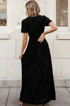 Baltic Born maxi dresses|EXTENDED SIZING|Leslie Velvet Maxi Dress | Black