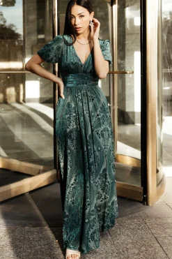 Baltic Born maxi dresses|EXTENDED SIZING|Leslie Velvet Maxi Dress | Emerald