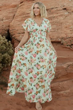 Baltic Born WEDDING SUITE|wedding guest|Lynlee Metallic Maxi Dress | Sage + Pink