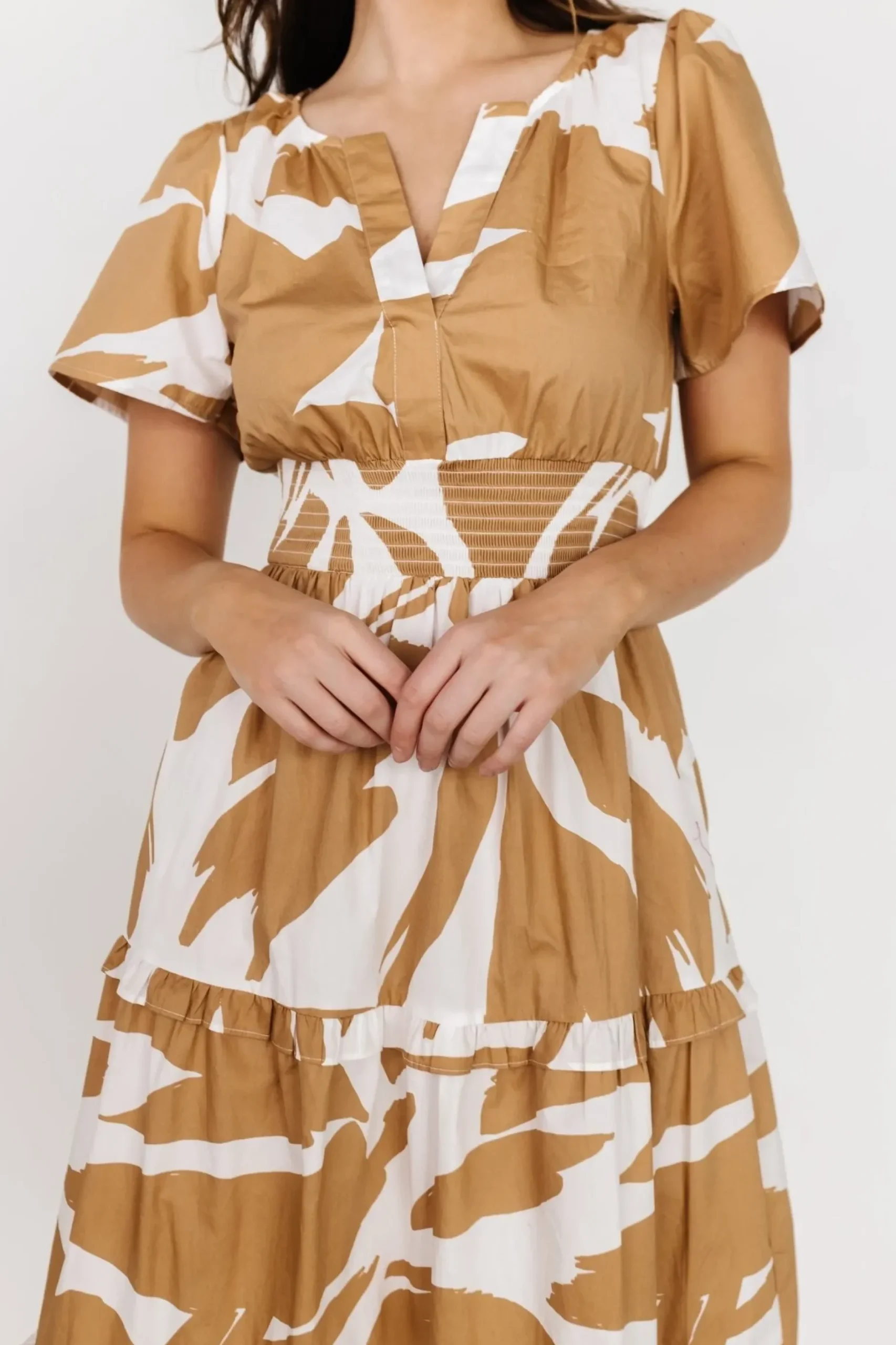 Baltic Born bump friendly|Palmer Tiered Maxi Dress | Camel + White
