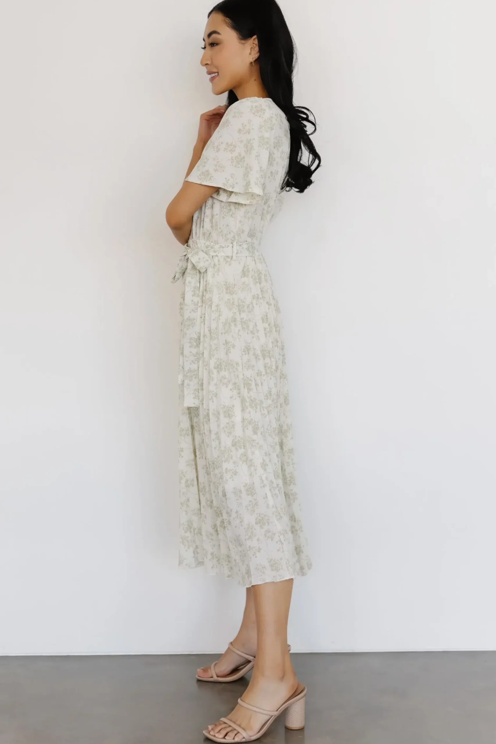 Baltic Born midi dresses|Prim Pleated Dress | Vintage Olive Print