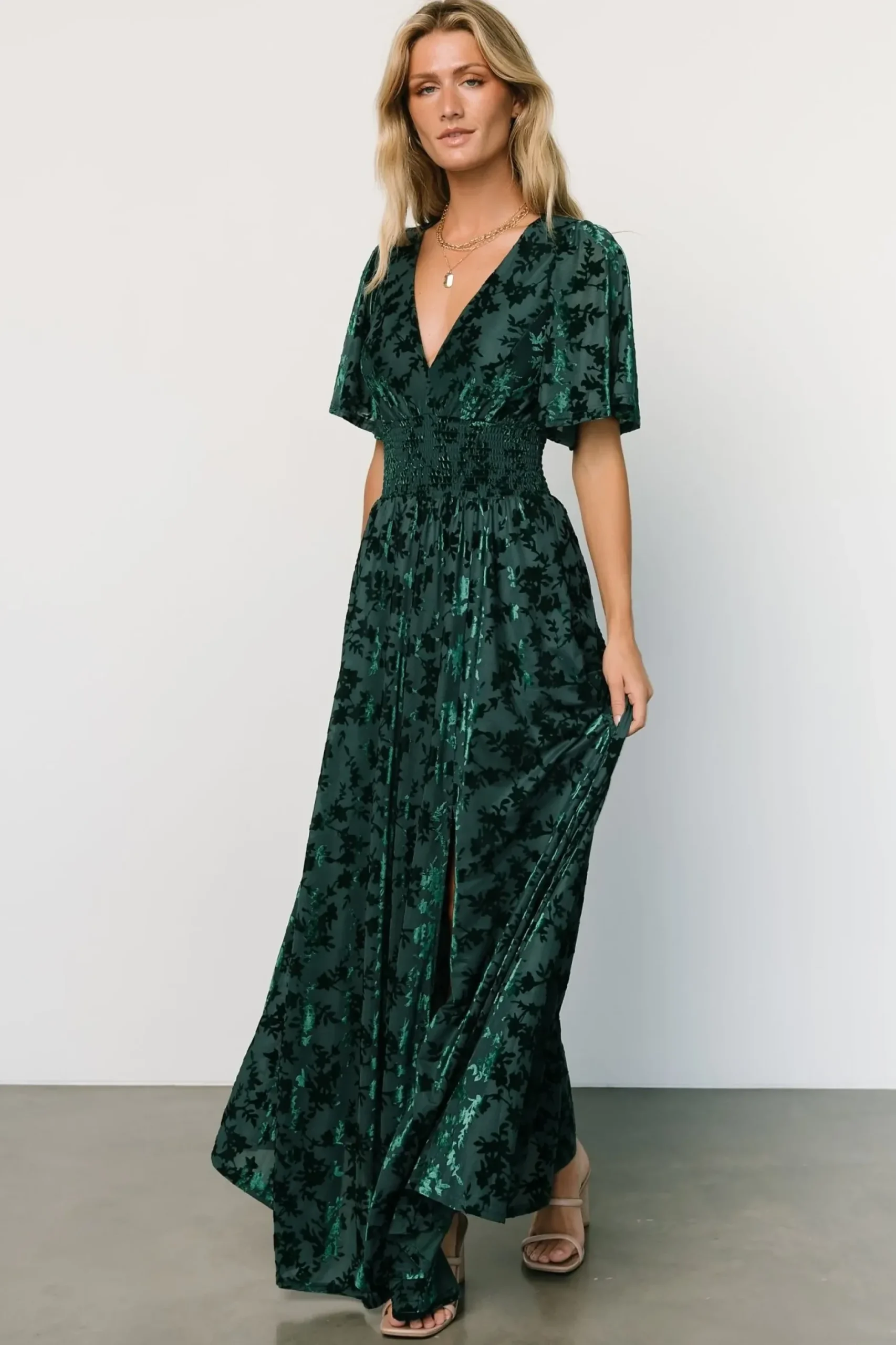 Baltic Born bump friendly|WINTER ESSENTIALS|Veronica Velvet Maxi Dress | Green