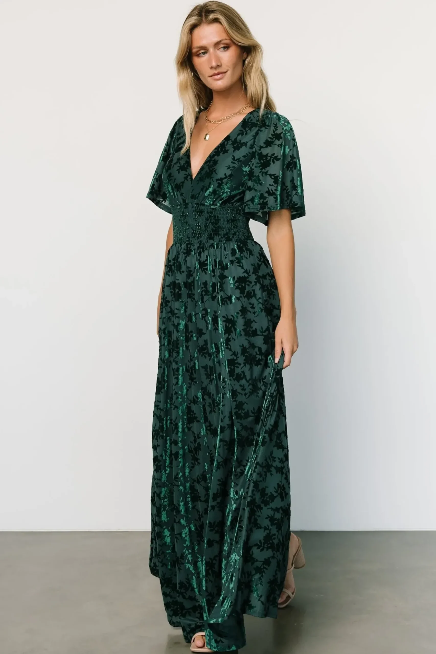 Baltic Born bump friendly|WINTER ESSENTIALS|Veronica Velvet Maxi Dress | Green