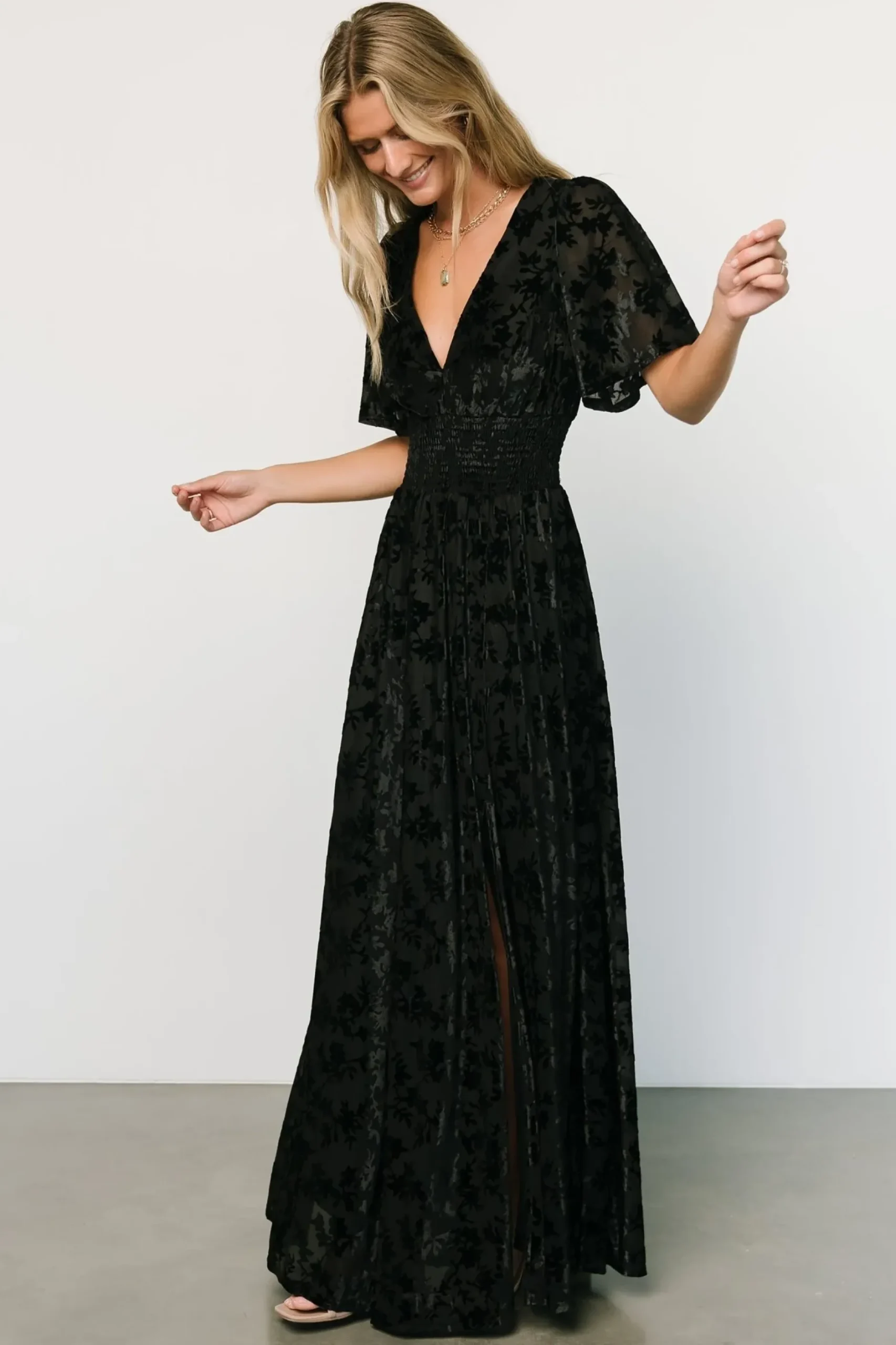Baltic Born bump friendly|EXTENDED SIZING|Veronica Velvet Maxi Dress | Black