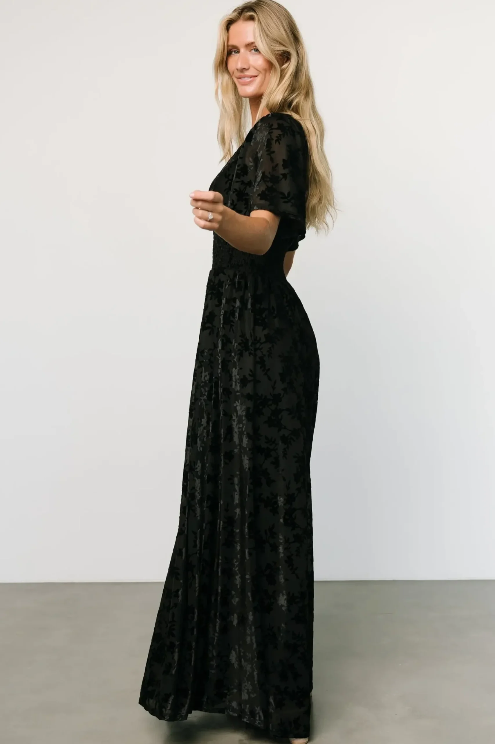 Baltic Born bump friendly|EXTENDED SIZING|Veronica Velvet Maxi Dress | Black