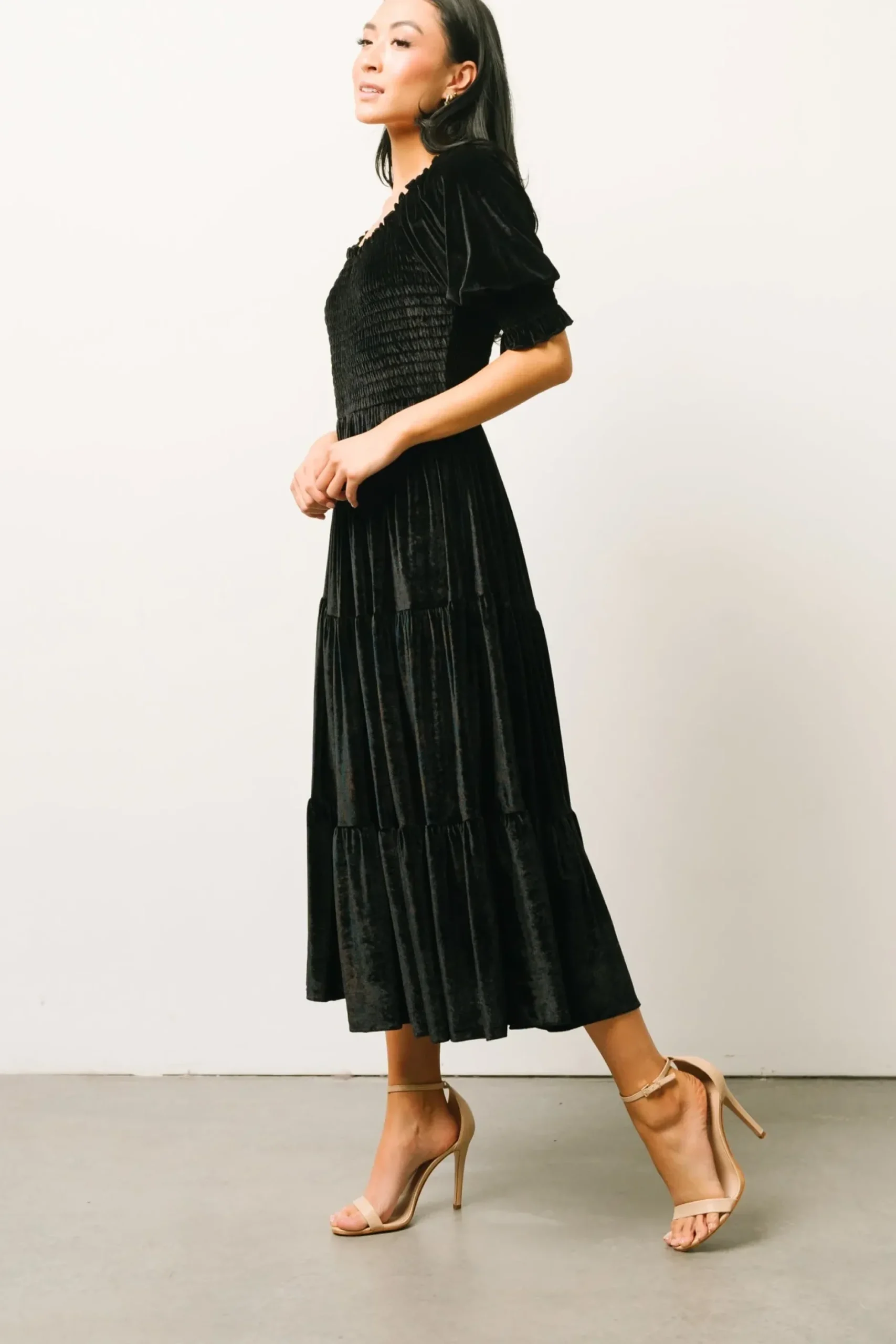 Baltic Born midi dresses|WEDDING SUITE|Vivaldi Smocked Velvet Midi Dress | Black